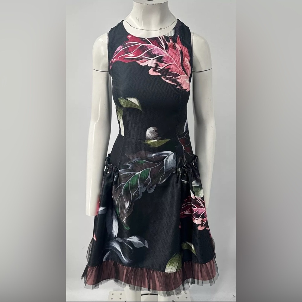 Ted Baker Sarahe Black Floral Fit & Flare Dress Size TB 2 US 6 Tulle added!